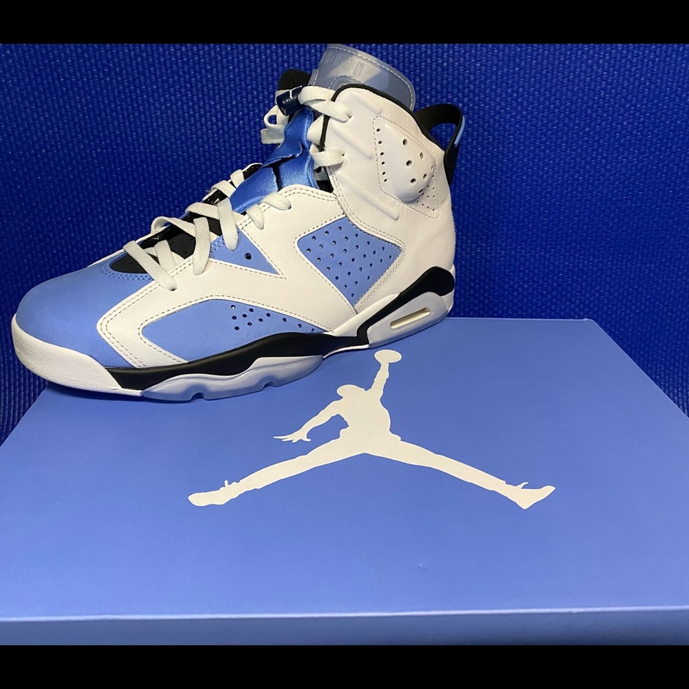 SOLD‼️ Air Jordan 6 Retro “UNC Home” 2022